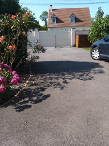 Chambre et sanitaires privés chez un particulier