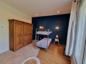 Maisons de vacances Authentique Mas provencal entre mer et Camargue : photos des chambres