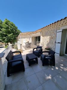 Maisons de vacances Authentique Mas provencal entre mer et Camargue : photos des chambres