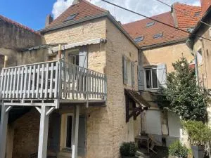 Agréable gîte au coeur du centre ville 4 personnes - Corcelles-les-Arts