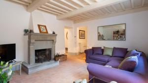 ANTICIANA 8, Emma Villas