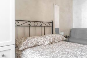 MO30 Loreto- Duomo- Large Modern Apartment -