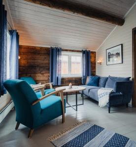 Two-Bedroom Cabin  room in Svinøya Rorbuer