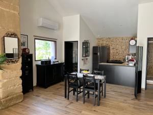 Maisons de vacances Le Vieux Platane : photos des chambres