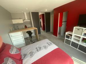 Appartements Appartement avec terrasse - La Motte-Servolex : photos des chambres