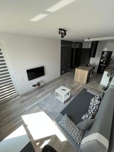 Apartment 2-Rooms-Garage-TV-Wifi