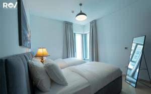 Luxury 2 Bedroom Suite with Full Burj Khalifa View