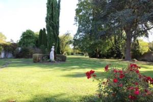 Maisons de vacances La maison du jardin : photos des chambres