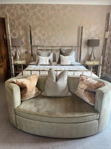 Deluxe Suite room in Hogarths Stone Manor