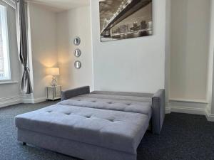 1 Bed Central Newark Flat 1st Floor