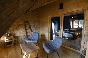 Maisons de vacances Gite Les Muses, Ancien hotel particulier avec SPA : photos des chambres