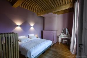 Maisons de vacances Gite Les Muses, Ancien hotel particulier avec SPA : photos des chambres