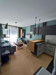 Green Apartment