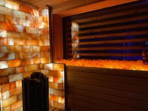 1 Bedroom Guest House with Sauna and Steam Room