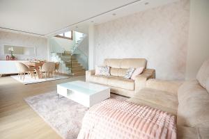 GALIHOST - Luxury Dreams in Playa Paxariñas