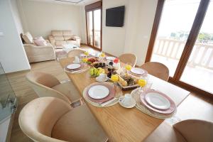 GALIHOST - Luxury Dreams in Playa Paxariñas