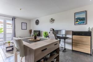 Appartements A contemporary stay near city center : photos des chambres