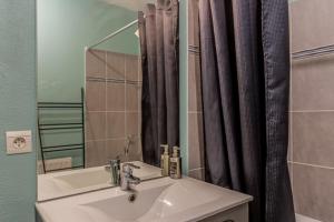 Appartements A contemporary stay near city center : photos des chambres