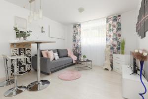 Sweet Underground Studio close to PGE Narodowy by Renters