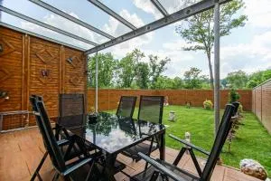 AusZeit Steiraland 1 mit privaten Garten überdachter Terrasse und Parken - Judendorf