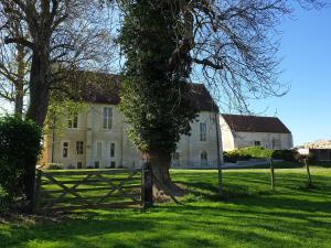 B&B / Chambres d'hotes LA MAISON DE NACRE : photos des chambres