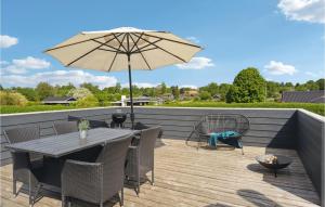 Gorgeous Home In Hejls With Wifi