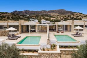 Orelia Luxury Villas