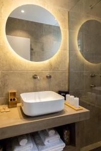 Orelia Luxury Villas