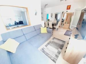 Villa LAURA medencével