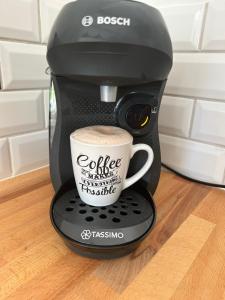 Charmant Studio dans villa - jardin privatif .