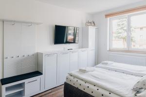 Deluxe Double Room room in Point Pension-Restaurant