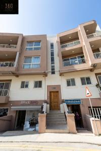 Lovely, cozy fully equipped 2BR APT in the centre by 360 Estates