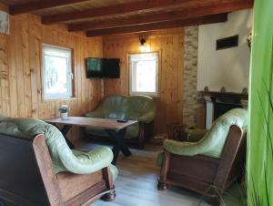 Osada nad żurawim stawem