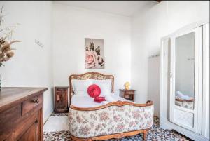 Appartements Appartement 2eme etage plein coeur centre historique de Pezenas : photos des chambres