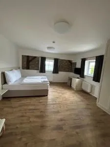 Hotel Barborský dvůr - 波杰布拉迪