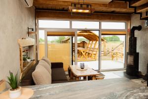 Bez Zegarka Osada nad Jeziorem Rospuda