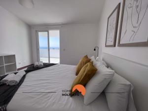 #171 Páteo 2 Flat by Home Holidays
