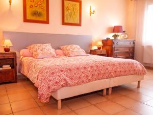 Fermes Gites et Roulottes au Domaine de la Trille : photos des chambres