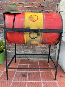 Cabaña con excelente ubicación y zona verde.