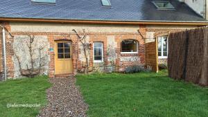 Maisons de vacances Petit gite de la Ferme du Pollet : photos des chambres