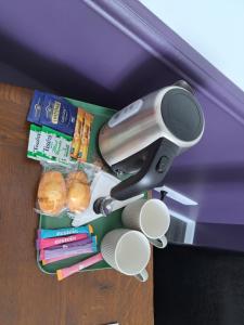 Mon appARTement - chambre avec salle de bains et wc dans un appartement atypique