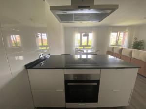 173A Amplio apartamento moderno by R2R Consulting