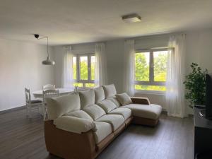 173A Amplio apartamento moderno by R2R Consulting