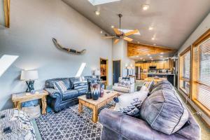 Perk Canyon Hidden Acres-Hot Tub-Gas Fireplace