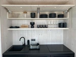 MODERN BEACH VILLAS - Buqez Camp resort