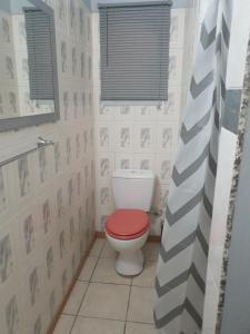 Tias Place
