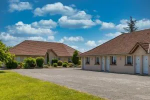 维拉酒店 - Amilly