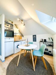 Appartements NEW: Le Lumineux face a la gare ! : photos des chambres