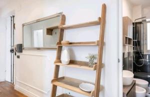 Whale Song Apartment - with private parking