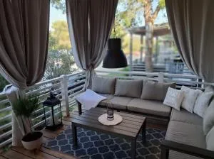 Naomi Amelie - Ostrvo Mutrer